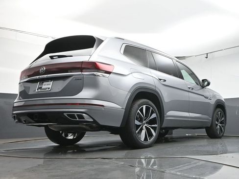 New 2026 Volkswagen Atlas SEL Premium R-Line image 39