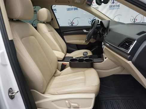 Used 2022 Audi Q5 2.0T Premium w/ Convenience Package image 23