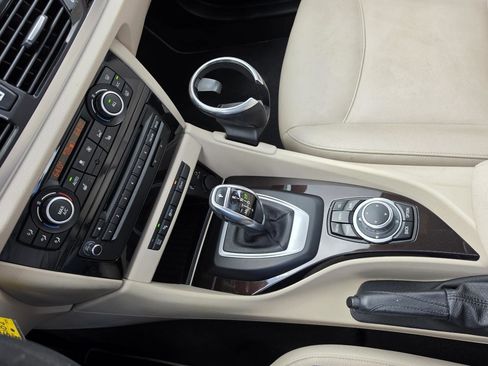 Used 2015 BMW X1 sDrive28i RWD image 14