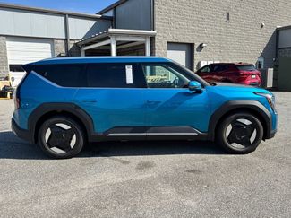 New 2026 Kia EV9 Wind AWD/4WD video 2