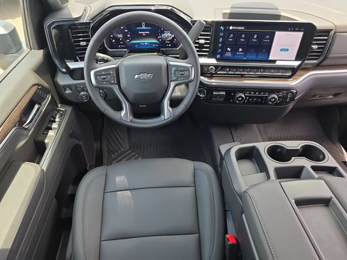 New 2026 Chevrolet Silverado 2500 LT w/ Trail Boss Package AWD/4WD image 12