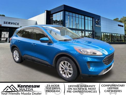Used 2020 Ford Escape SE image 1