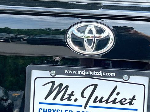 Used 2024 Toyota RAV4 XLE Premium FWD image 12
