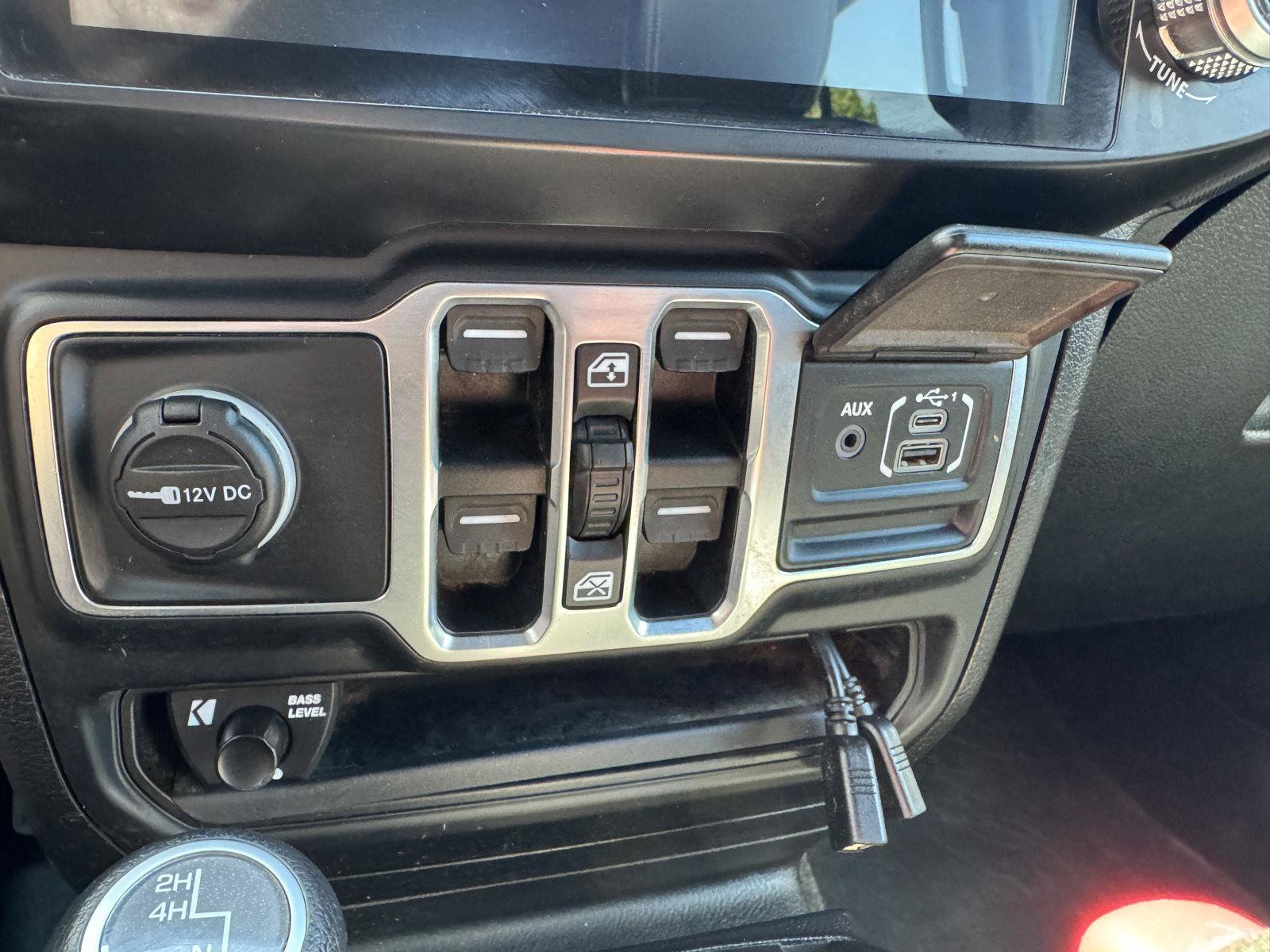 Used 2021 Jeep Gladiator Sport AWD/4WD image 20