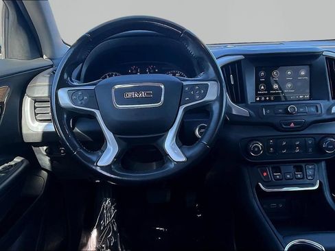 Used 2018 GMC Terrain SLE FWD image 8