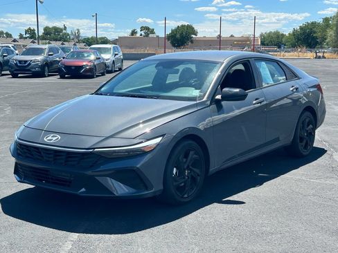 Used 2026 Hyundai Elantra Sport FWD image 6