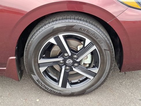 Used 2025 Nissan Sentra SV w/ All-Weather Package image 8