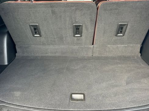 Used 2021 Buick Enclave Avenir w/ Avenir Technology Package image 17