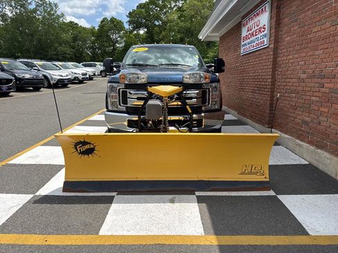 Used 2019 Ford F250 XL w/ STX Appearance Package image 7