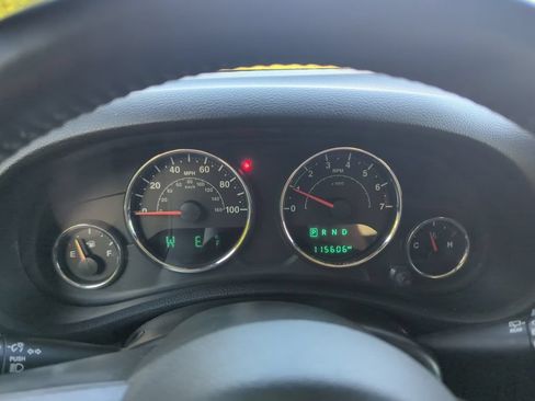 Used 2016 Jeep Wrangler Unlimited Sport w/ Quick Order Package 24S AWD/4WD image 21