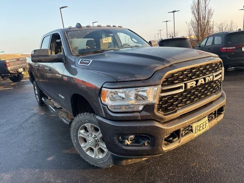 Used 2022 RAM 2500 Big Horn w/ Level A Equipment Group image 8