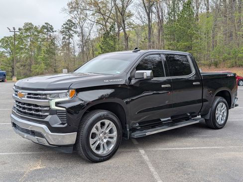 Used 2024 Chevrolet Silverado 1500 LTZ image 5