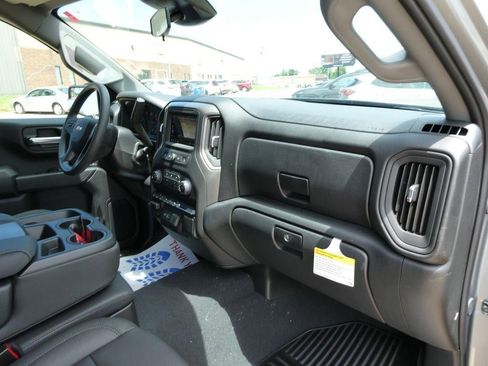 New 2026 Chevrolet Silverado 1500 W/T w/ WT Value Package AWD/4WD image 13