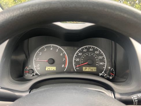 Used 2013 Toyota Corolla LE Special Edition image 22