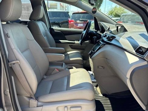 Used 2016 Honda Odyssey EX-L image 16