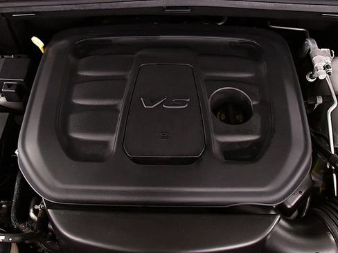 Used 2020 Jeep Grand Cherokee Trailhawk AWD/4WD image 36