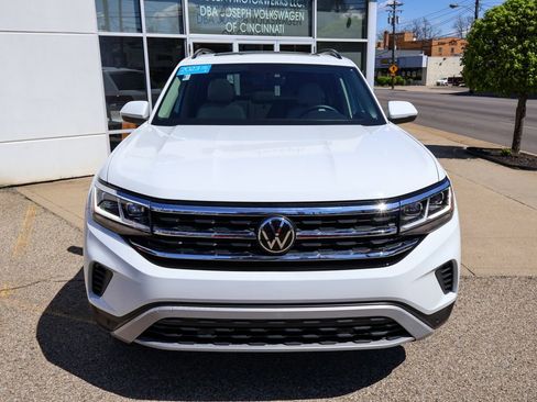 Certified 2023 Volkswagen Atlas SE w/ Panoramic Sunroof Package image 8