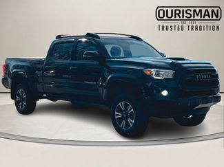 Used 2016 Toyota Tacoma TRD Sport video 1