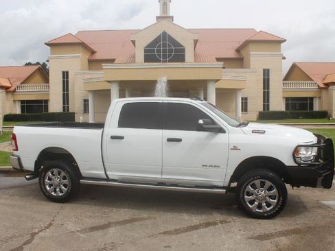 Used 2022 RAM 2500 Big Horn w/ Level A Equipment Group AWD/4WD image 2