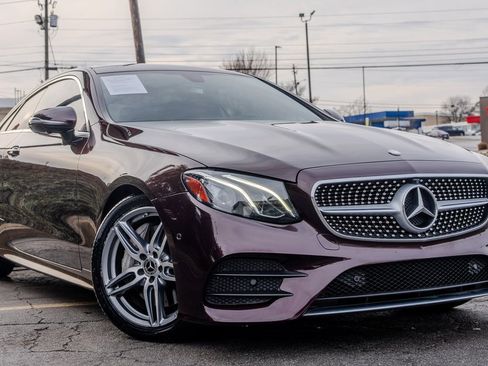 Used 2019 Mercedes-Benz E 450 E 450 w/ AMG Line Package image 3