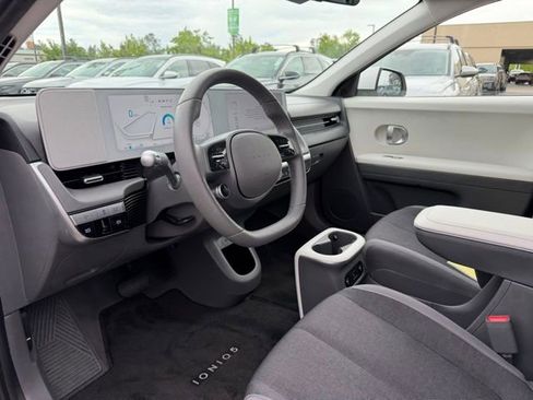 Certified 2024 Hyundai Ioniq 5 SEL image 21