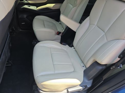 Used 2019 Subaru Ascent Limited AWD/4WD image 16