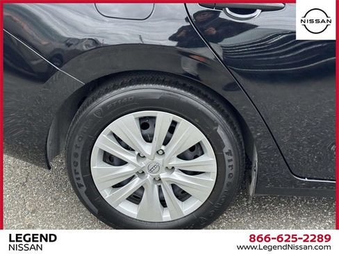 Used 2024 Nissan Sentra S image 10