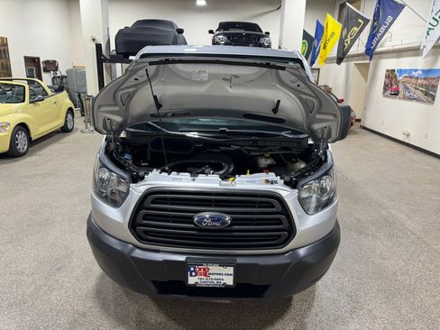 Used 2019 Ford Transit 350 XL image 43