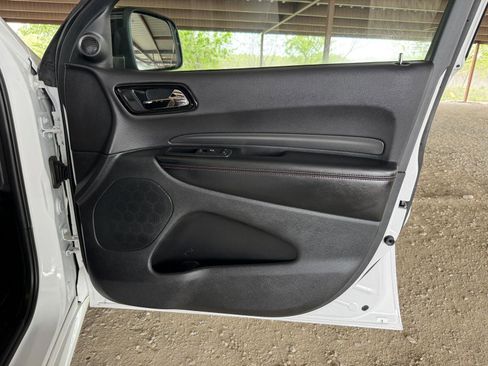 Used 2025 Dodge Durango GT w/ Blacktop Package RWD image 41