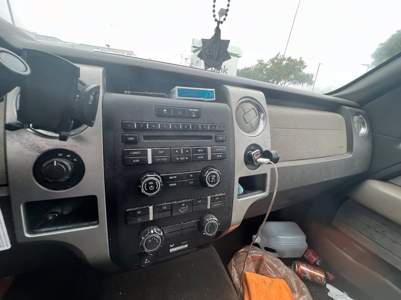Used 2010 Ford F150 XLT AWD/4WD image 19