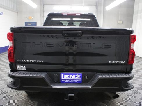 Used 2024 Chevrolet Silverado 2500 Custom AWD/4WD image 34