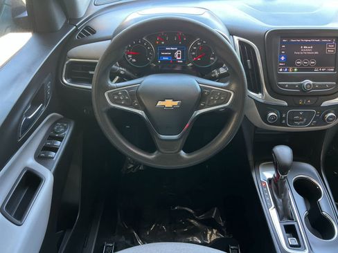 Used 2022 Chevrolet Equinox LT FWD image 15