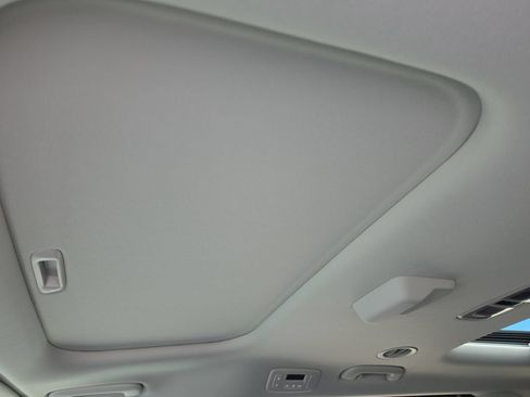 New 2027 Kia Carnival SX FWD image 24