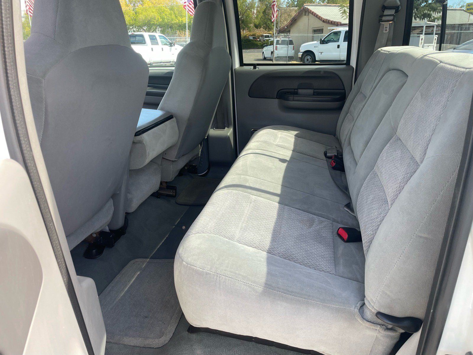 Used 2003 Ford F250 XLT AWD/4WD image 11