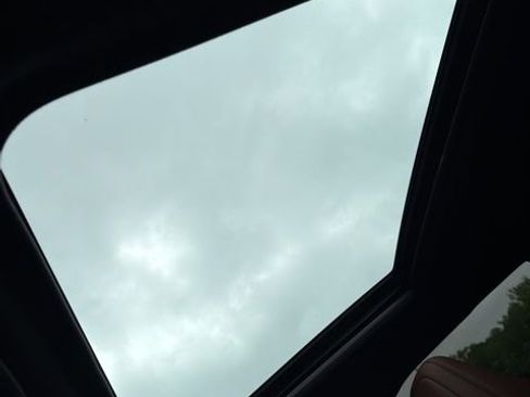 Used 2025 Subaru Forester Touring AWD/4WD image 13