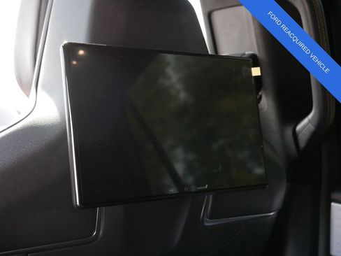 Used 2025 Lincoln Navigator L Black Label image 16