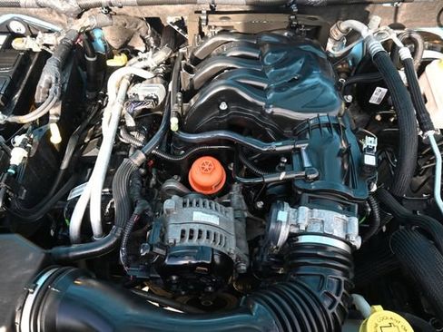 Used 2017 Jeep Wrangler Unlimited Sport AWD/4WD image 17