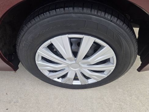 Used 2012 Honda Accord LX image 9