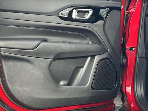 New 2026 Jeep Compass Limited image 23