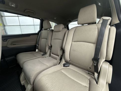 Used 2020 Honda Odyssey EX image 30