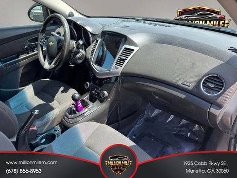 Used 2012 Chevrolet Cruze Eco FWD image 19
