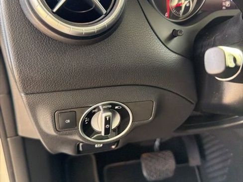 Used 2017 Mercedes-Benz CLA 250 CLA 250 image 31