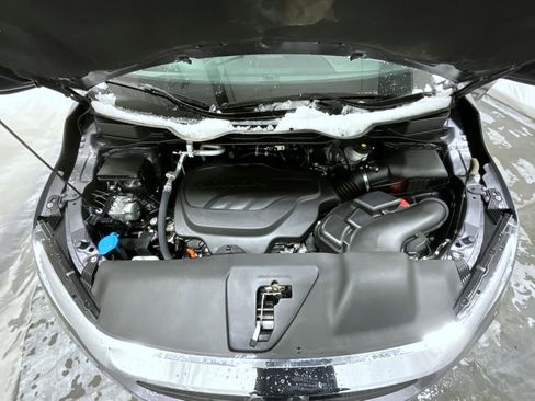 Used 2020 Hyundai Santa Fe Limited image 26