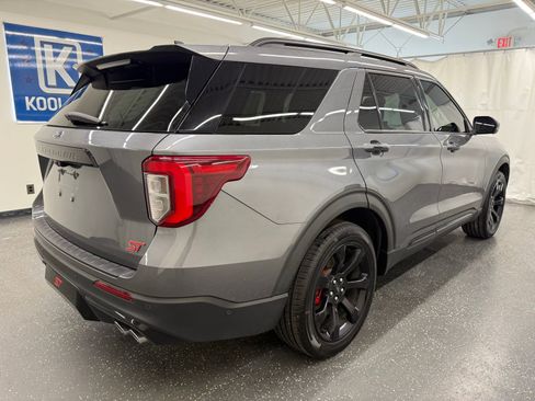 Used 2022 Ford Explorer ST w/ Equipment Group 401A AWD/4WD image 2