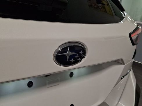 Certified 2025 Subaru Outback Limited image 33