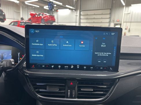 New 2026 Ford Escape ST-Line w/ Tech Pack #1 AWD/4WD image 22