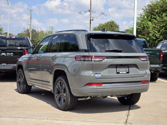 New 2027 Jeep Grand Cherokee Limited AWD/4WD image 4