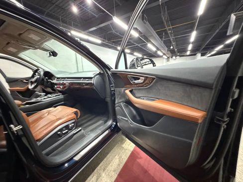 Used 2018 Audi Q7 3.0T Prestige image 31