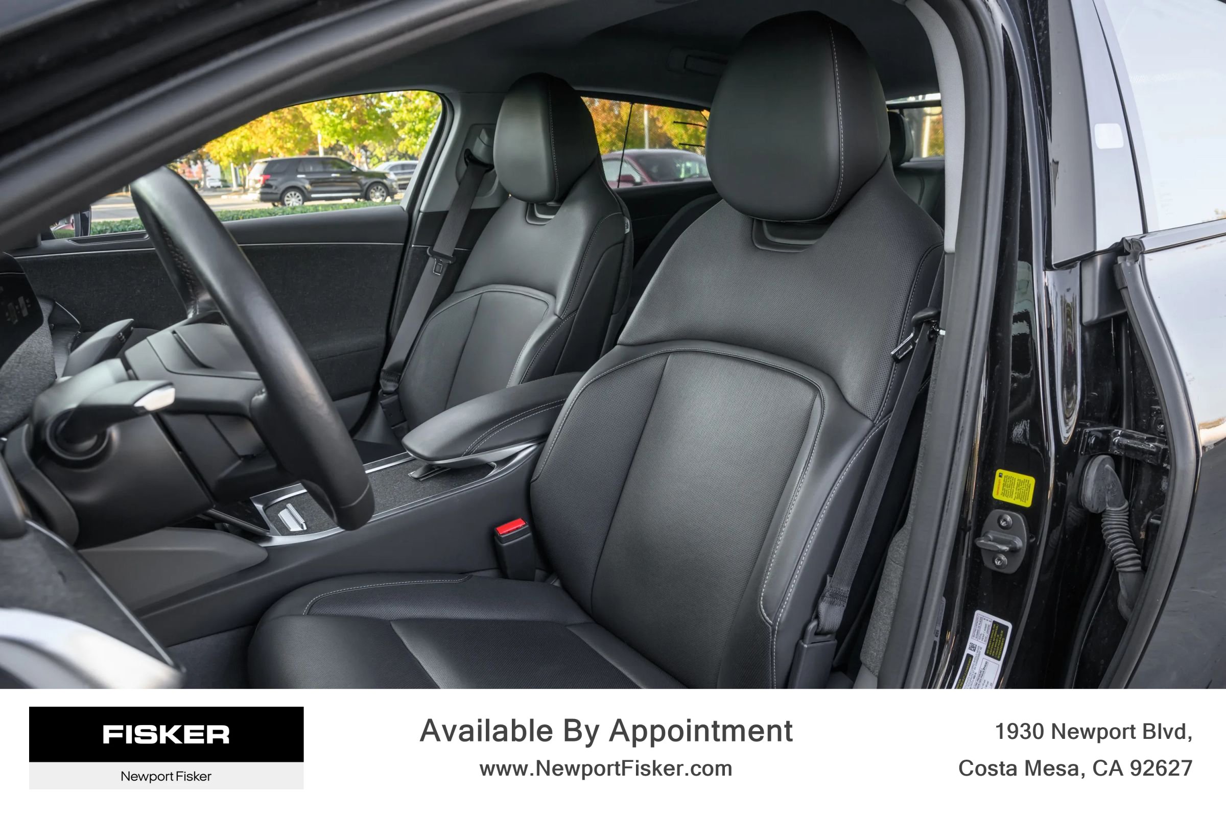 Used 2025 Lucid Air Touring AWD/4WD image 15
