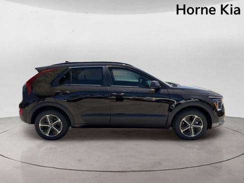 New 2026 Kia Niro LX FWD image 3